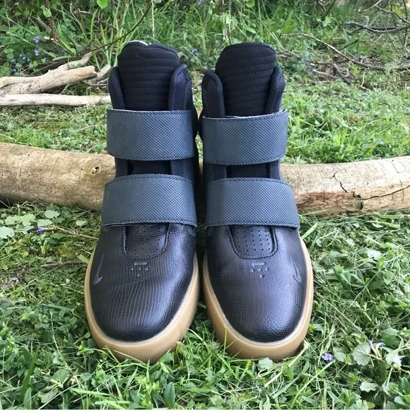 Nike Black Flystepper 2k3 Sneaker Size